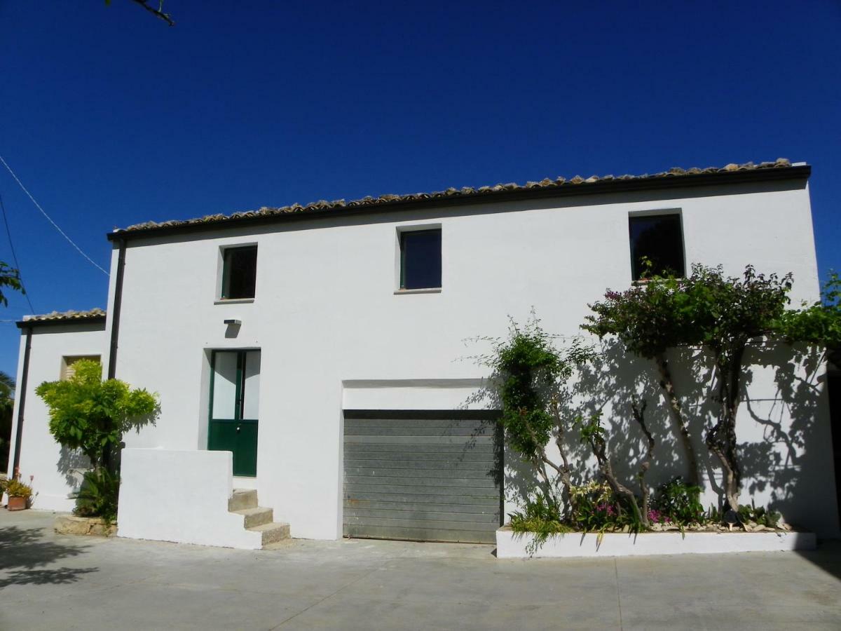 Dabbanna Chiaramonte Gulfi Exterior foto