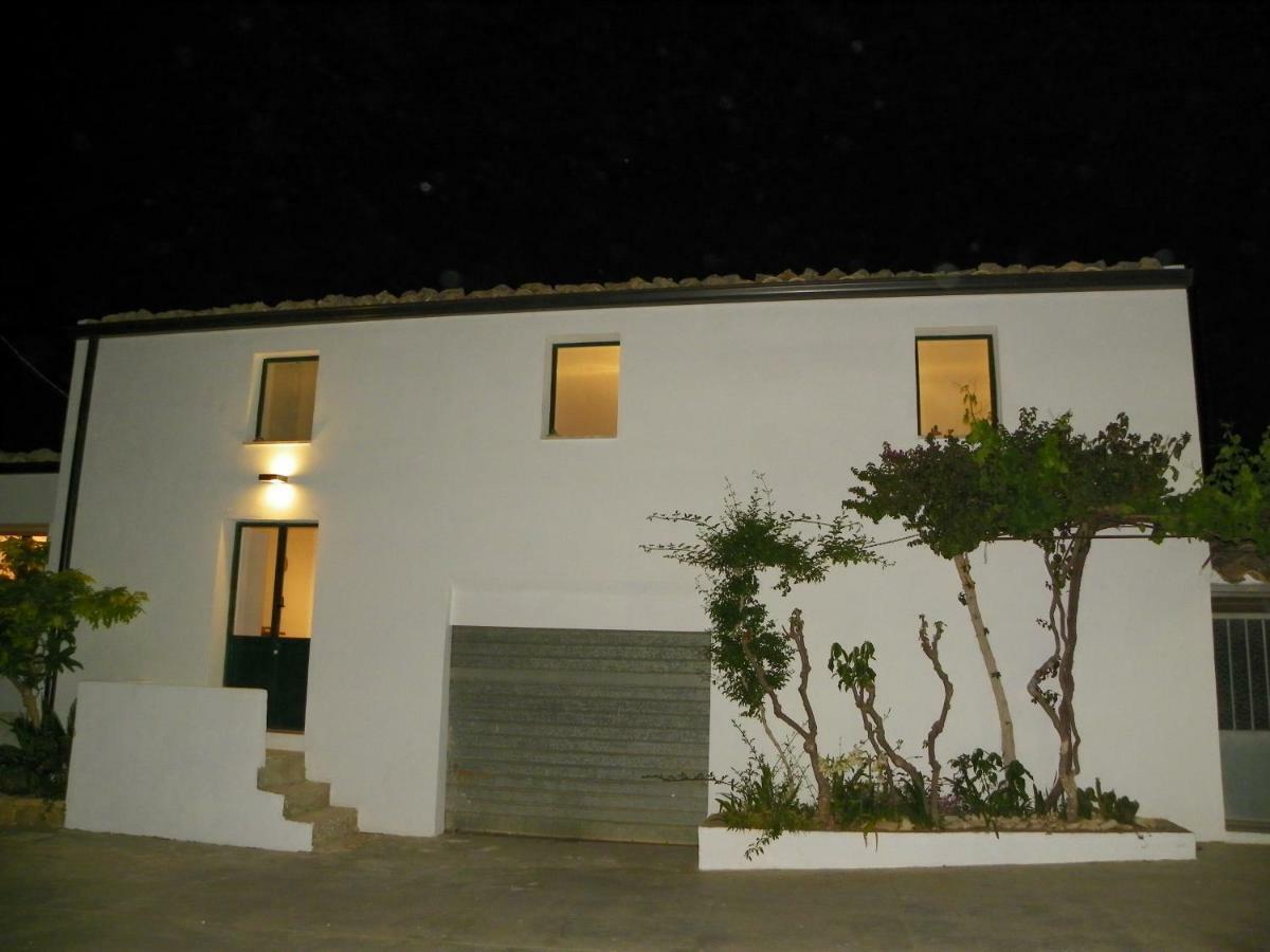 Dabbanna Chiaramonte Gulfi Exterior foto