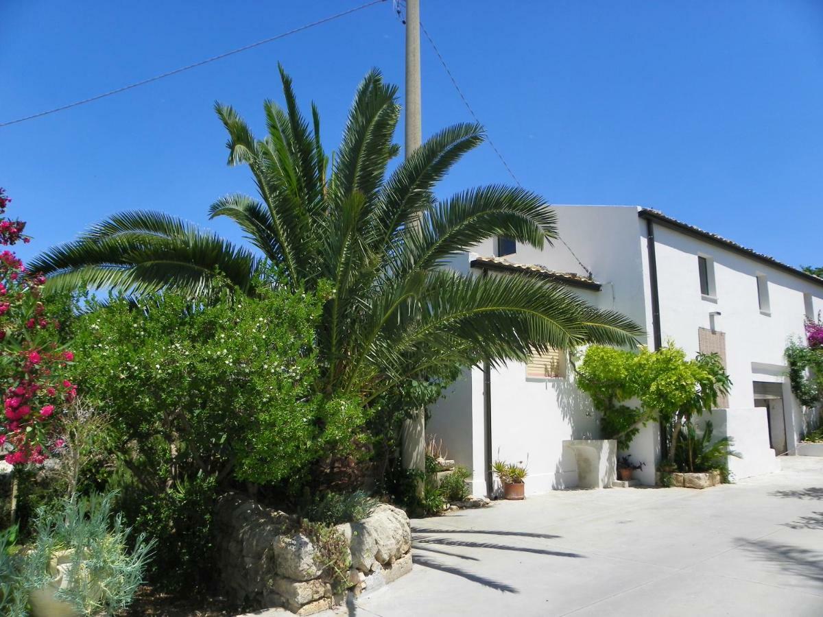 Dabbanna Chiaramonte Gulfi Exterior foto