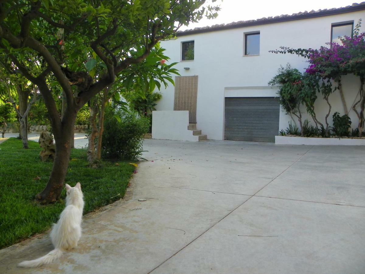 Dabbanna Chiaramonte Gulfi Exterior foto