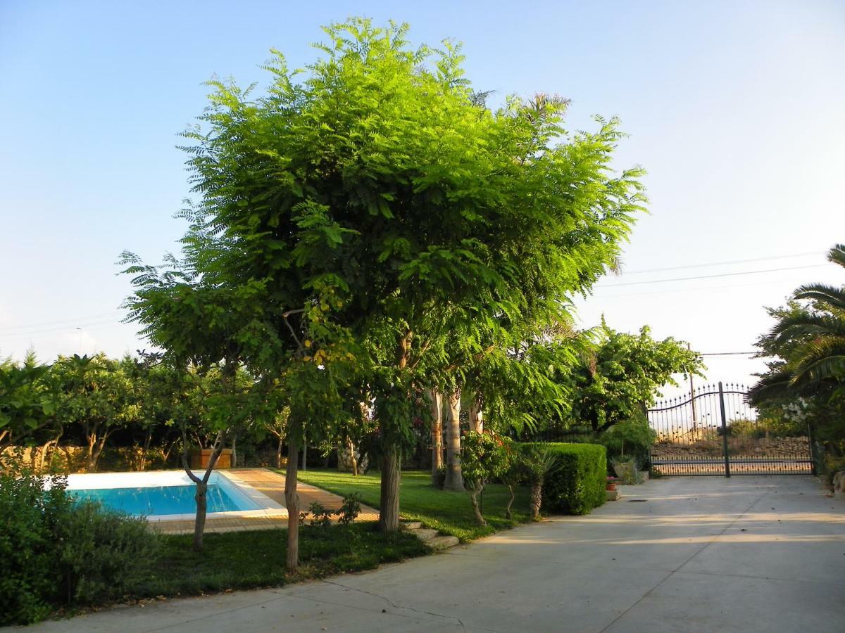 Dabbanna Chiaramonte Gulfi Exterior foto