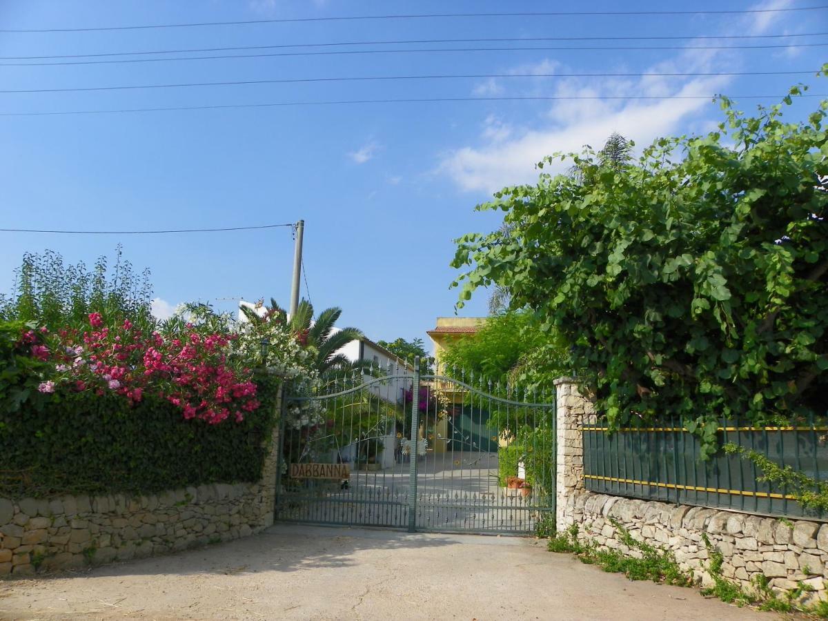 Dabbanna Chiaramonte Gulfi Exterior foto